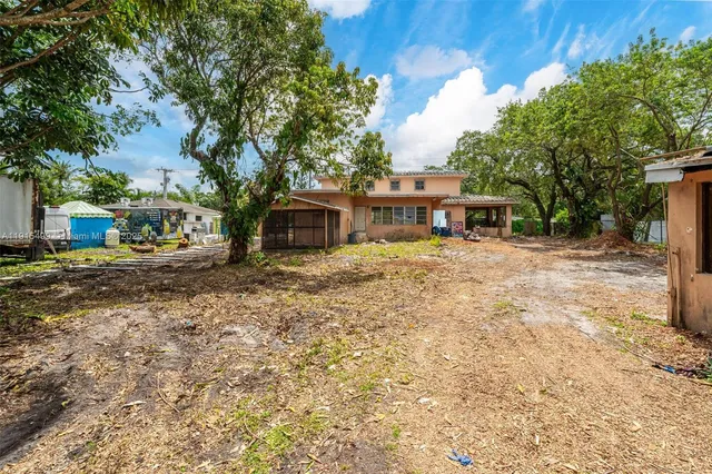 $1,170,000 | 15100 Northwest River Drive, Miami, FL 33169