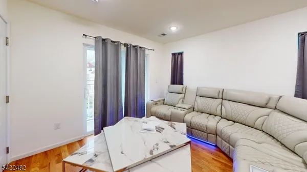 $874,000 | 800 Bergen Street, Newark, NJ 07108