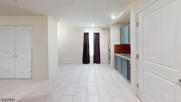 $874,000 | 800 Bergen Street, Newark, NJ 07108