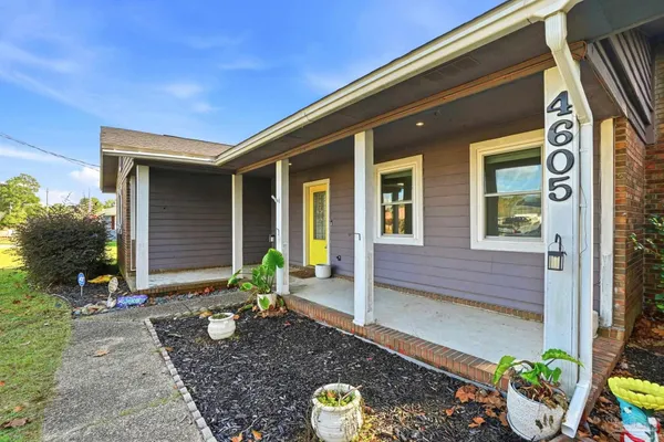 $288,000 | 4605 Heatherwood Way, Pace, FL 32571