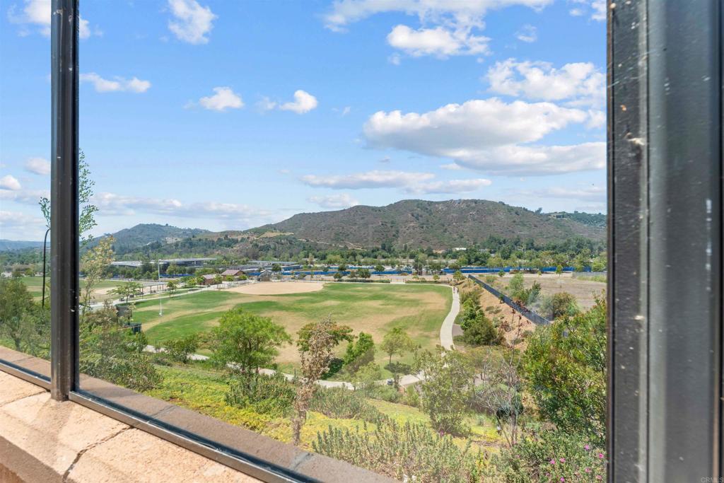 35664 Asturian Way Fallbrook, CA 92028 - Photo 41 of 56
