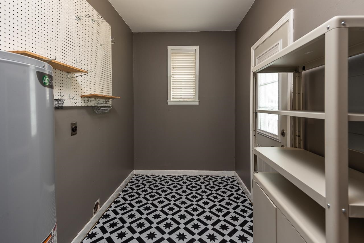 4951 Sequoia Road Memphis, TN 38117 - Photo 15 of 21 a view of bedroom with window
