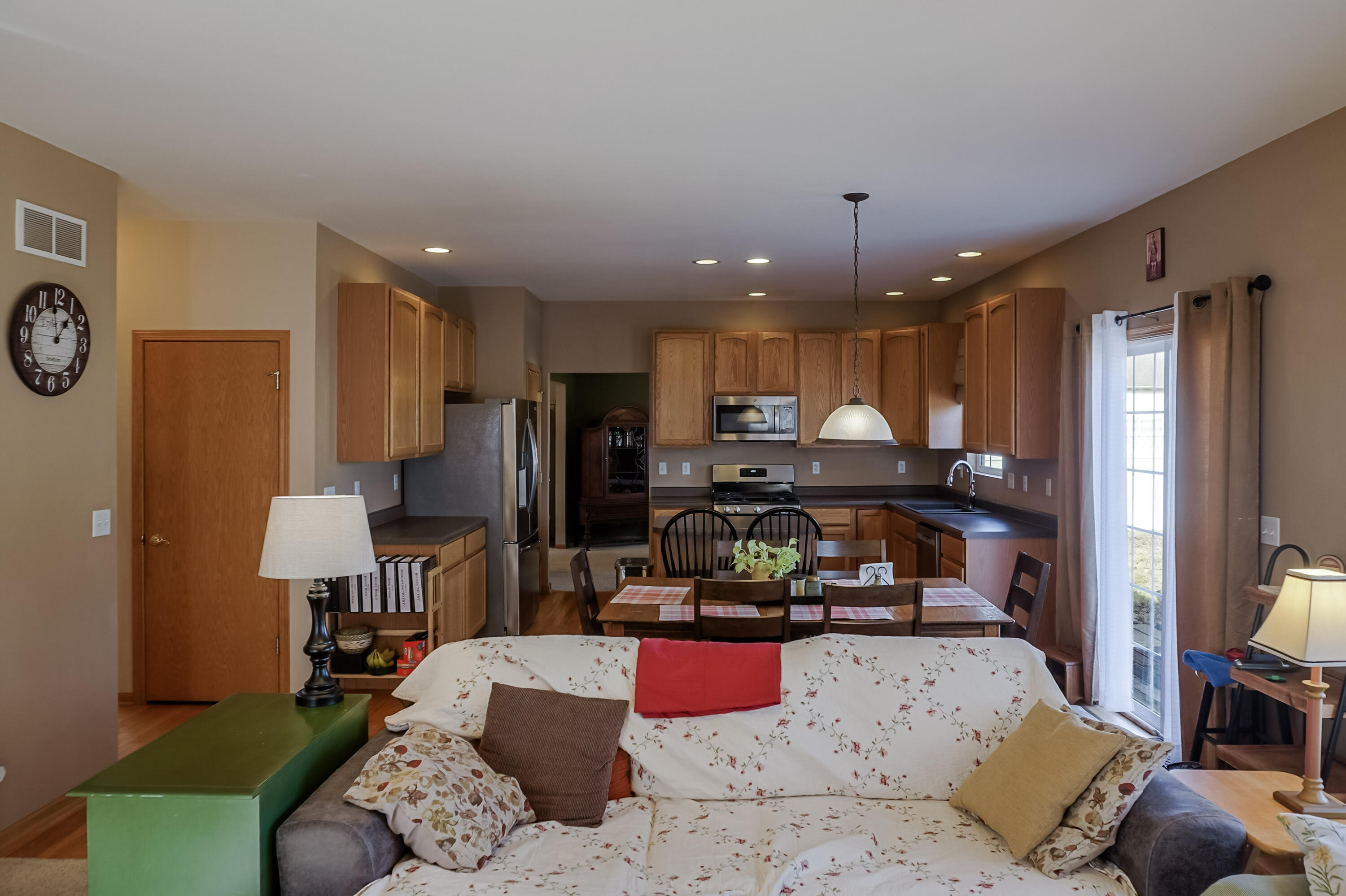 10491 Pike Street Crown Point, IN 46307 - Photo 13 of 51 3000x1998