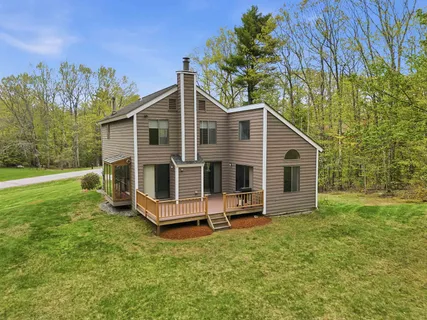 $675,000 | 35 Pilgrim Circle, Hampstead, NH 03826