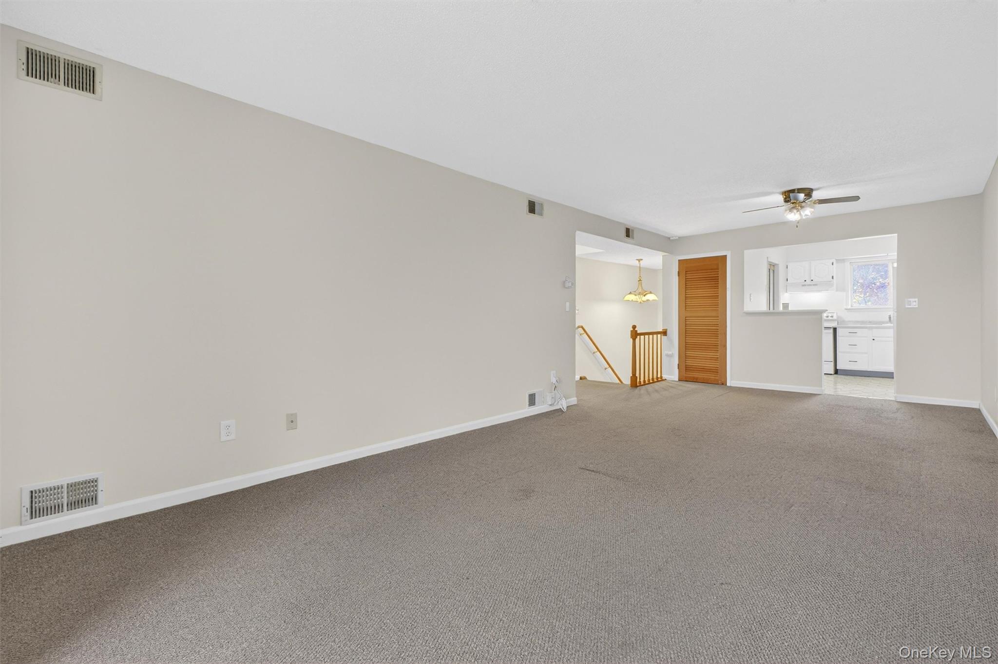 26 Cooper Road, Unit 715 Poughkeepsie, NY 12603 - Photo 12 of 30 a view of empty room