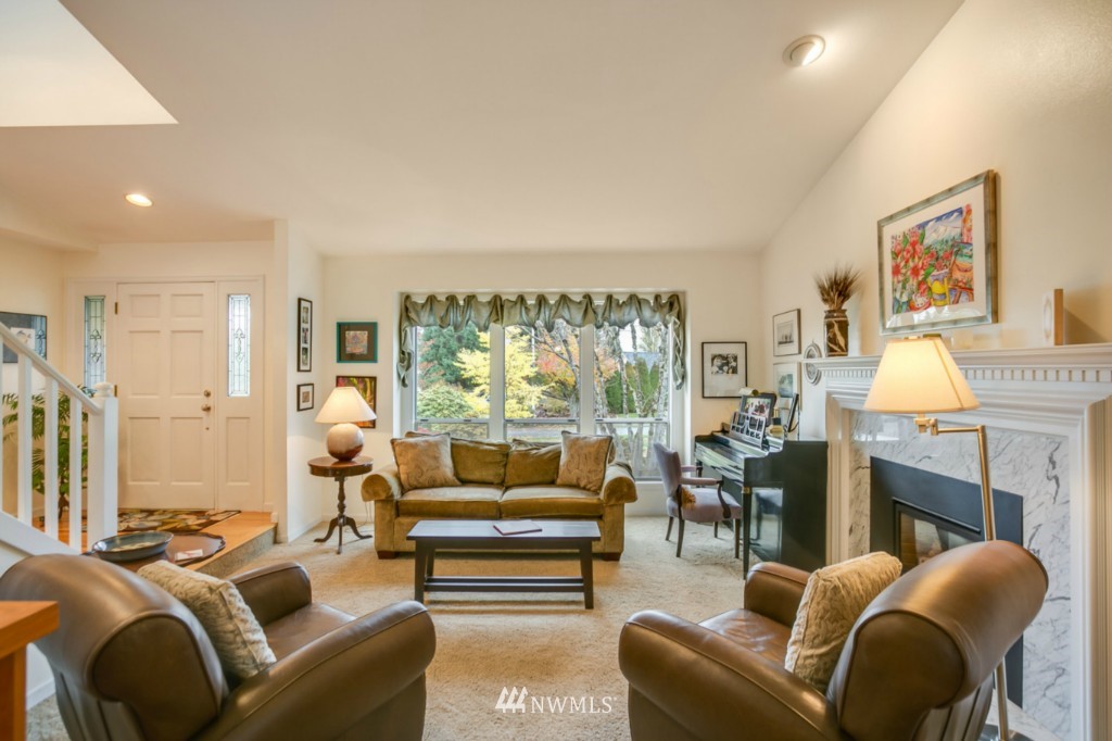 23912 24th Drive Southeast Bothell, WA 98021 - Photo 3 of 25