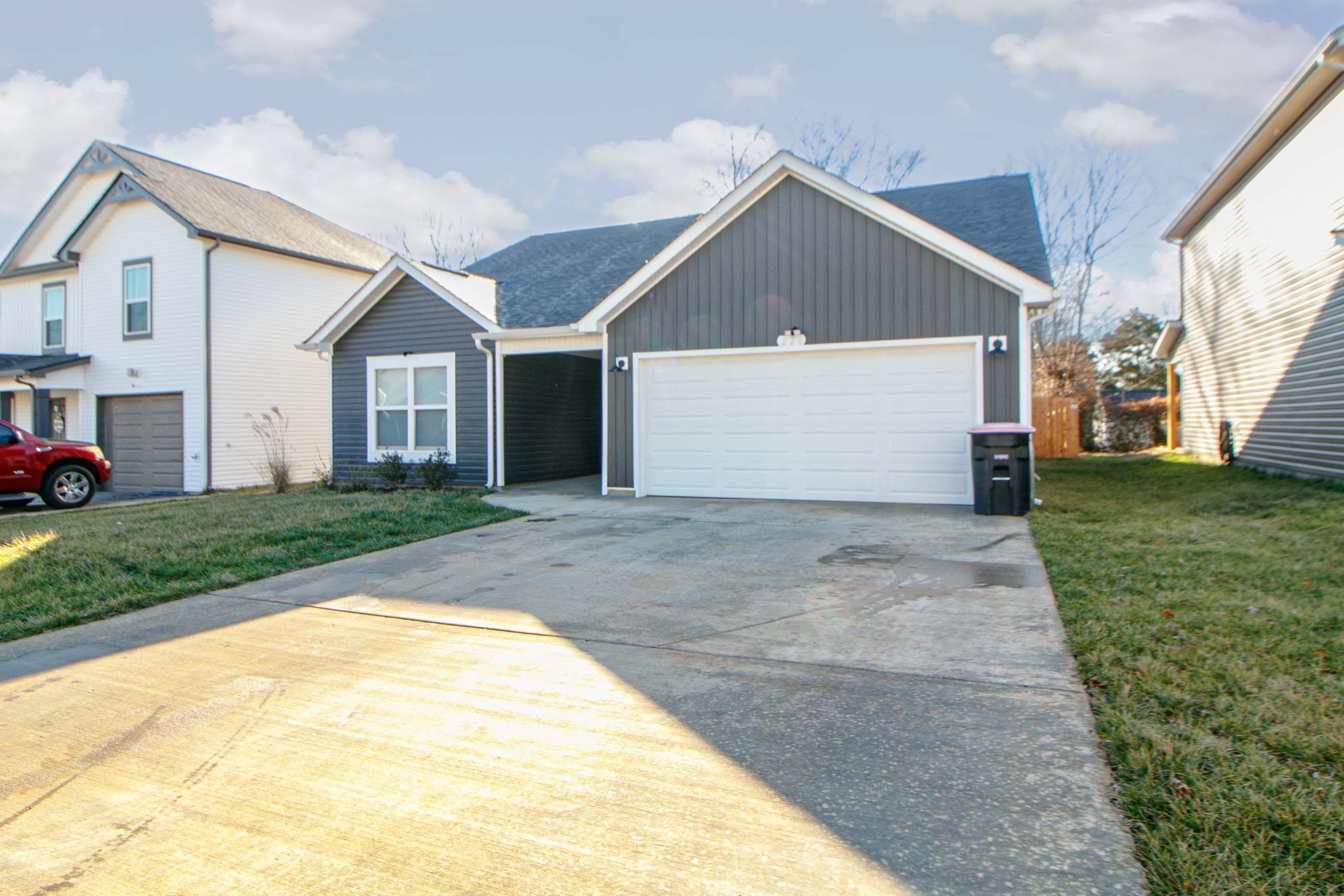 220 King Road Clarksville, TN 37042 - Photo 3 of 17