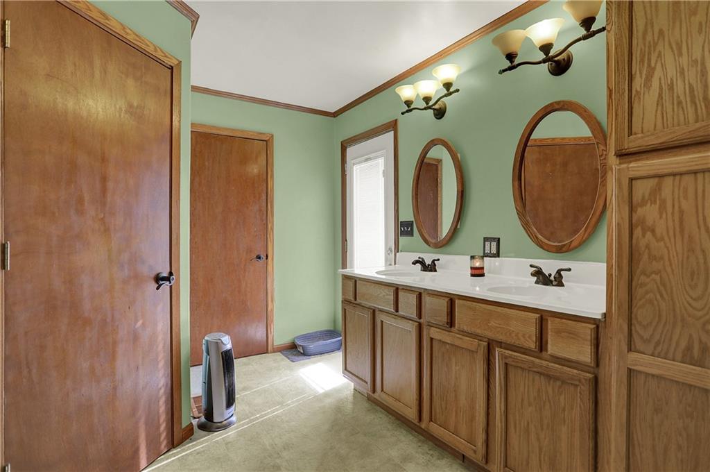 4993 Vance Columbus, IN 47201 - Photo 21 of 27