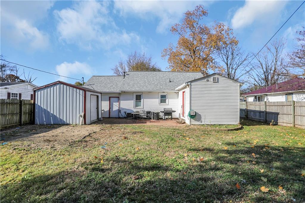 4993 Vance Columbus, IN 47201 - Photo 26 of 27