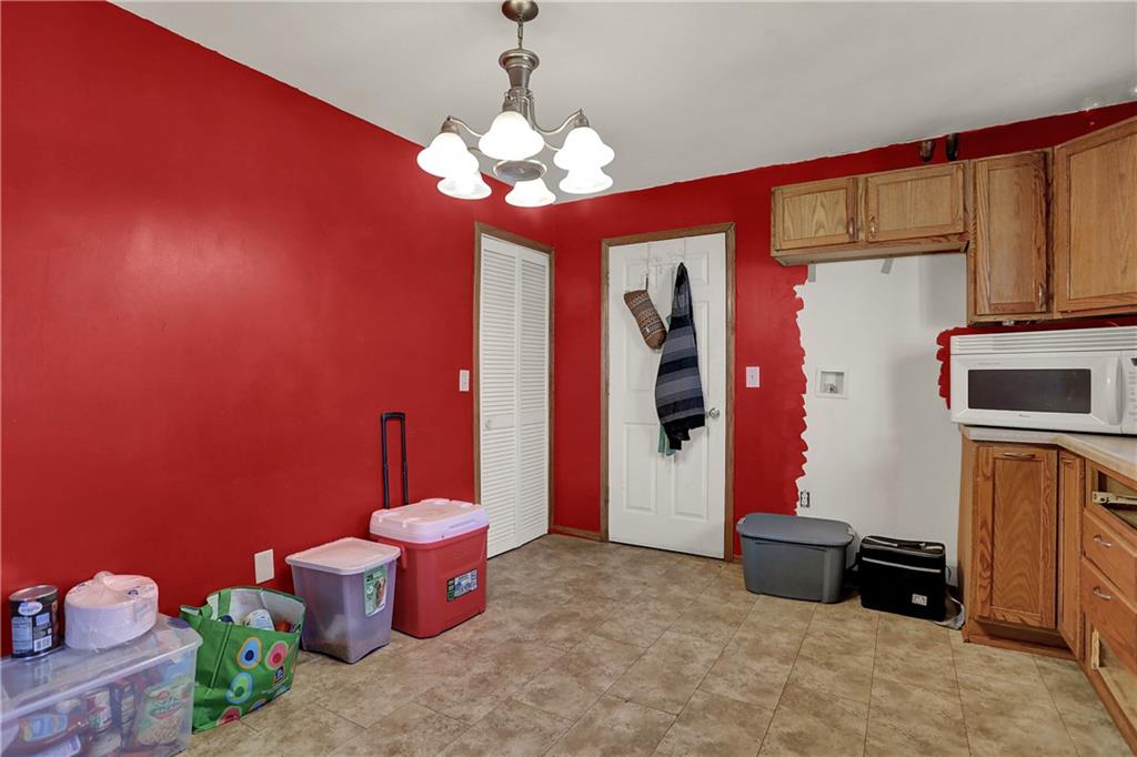 4993 Vance Columbus, IN 47201 - Photo 9 of 27