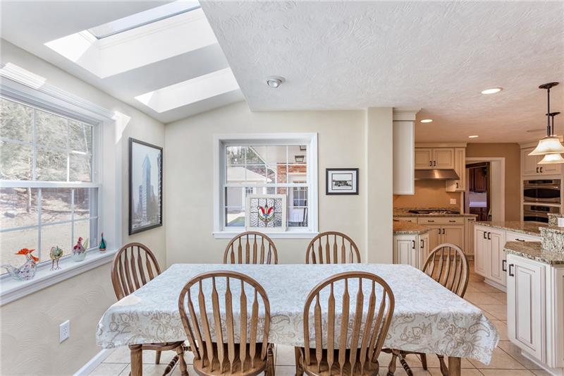 Additional seating in this beautiful and bright kitchen!