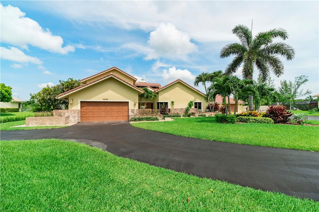 22749 Wilderness Way Boca Raton, FL 33428 - Photo 37 of 40 Photo 37
