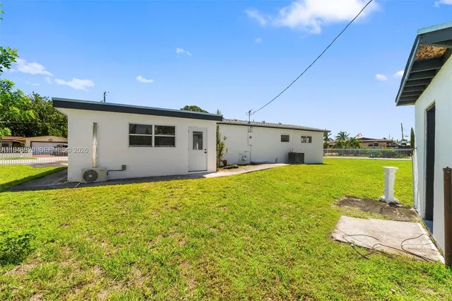 $589,000 | 18800 Northwest 39th Court, Miami Gardens, FL 33055