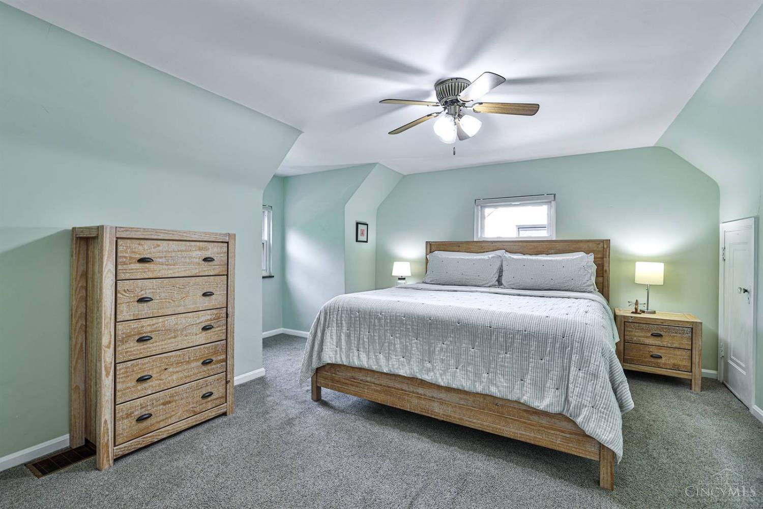 3860 Settle Road Mariemont, OH 45227 - Photo 19 of 37