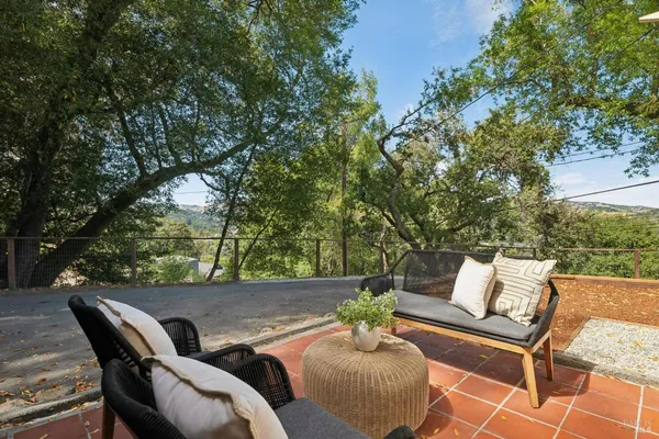 $997,000 | 9 Francis Avenue, San Anselmo, CA 94960