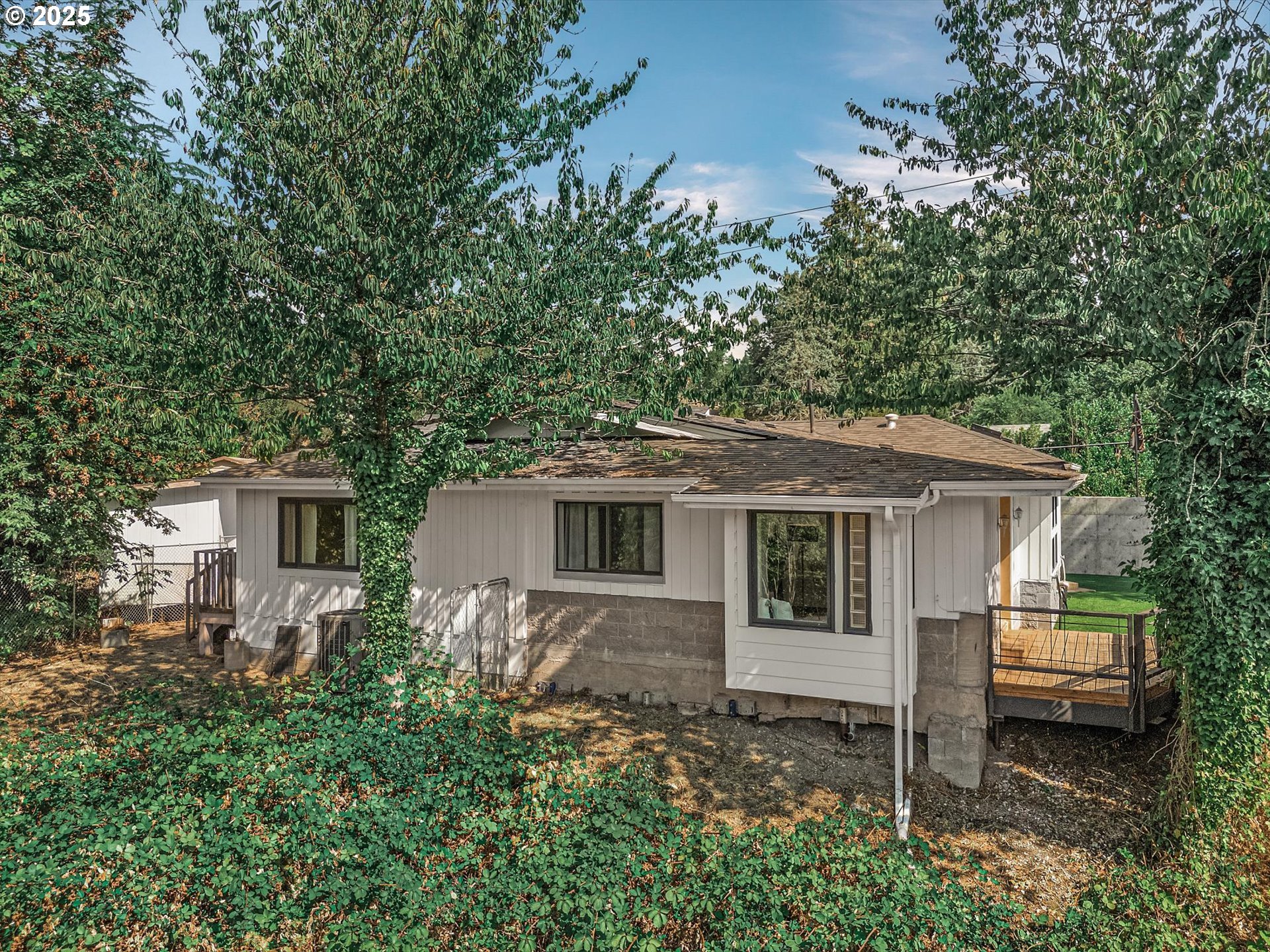 14824 South Redland Road Oregon City, OR 97045 - Photo 38 of 48