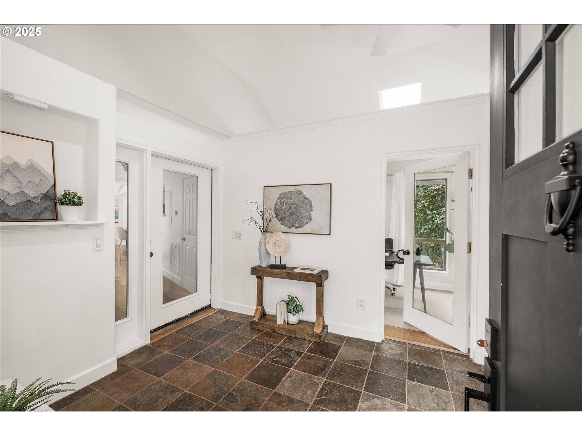 14824 South Redland Road Oregon City, OR 97045 - Photo 6 of 48