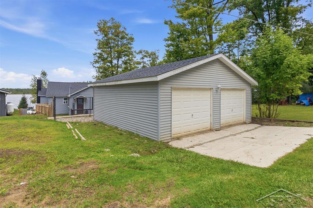 2909 Chippewa Trail Lupton, MI 48635 - Photo 15 of 38 Gallery Image 15