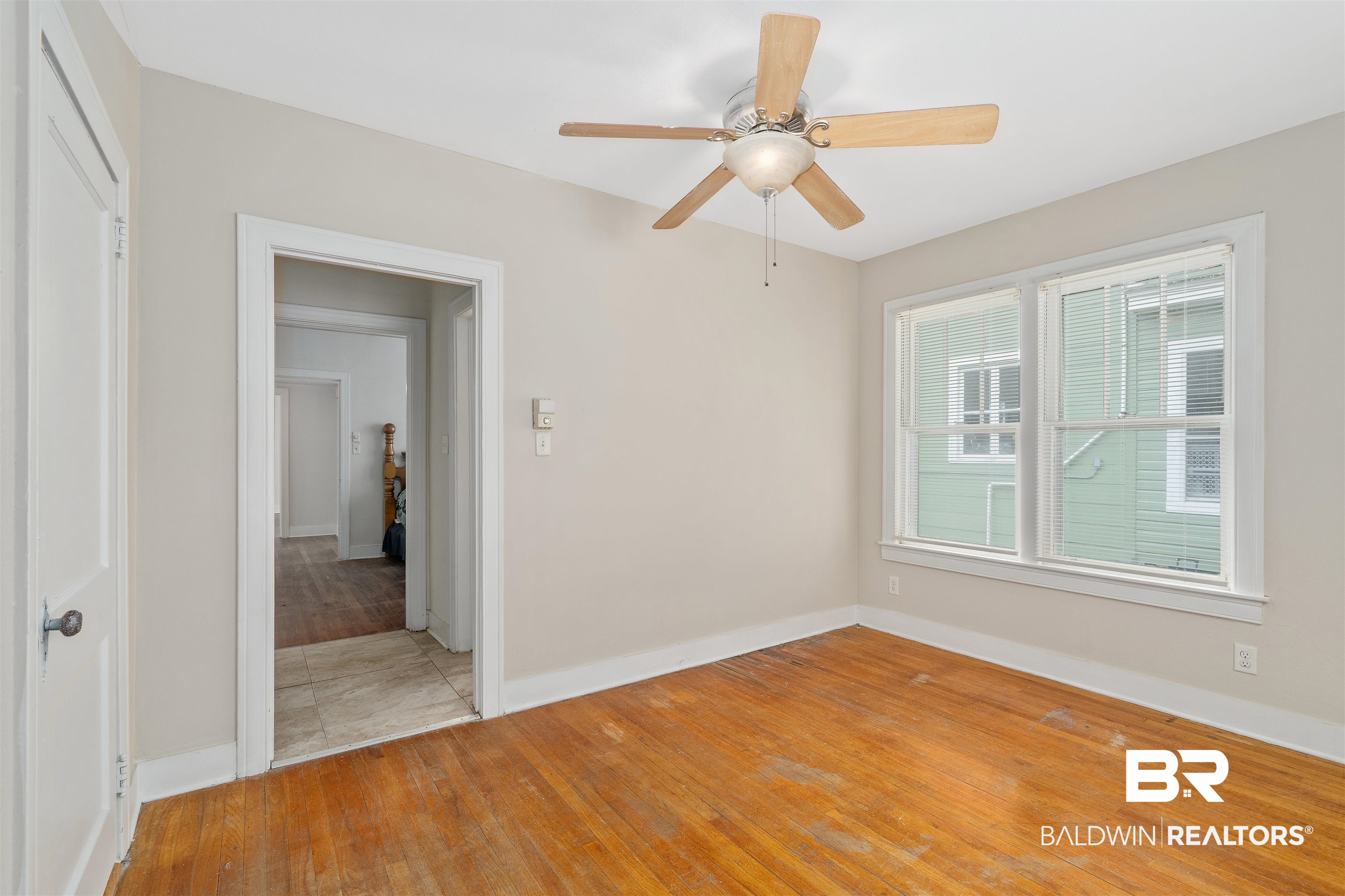 137 Hyland Avenue Mobile, AL 36607 - Photo 19 of 30 Bedroom 3