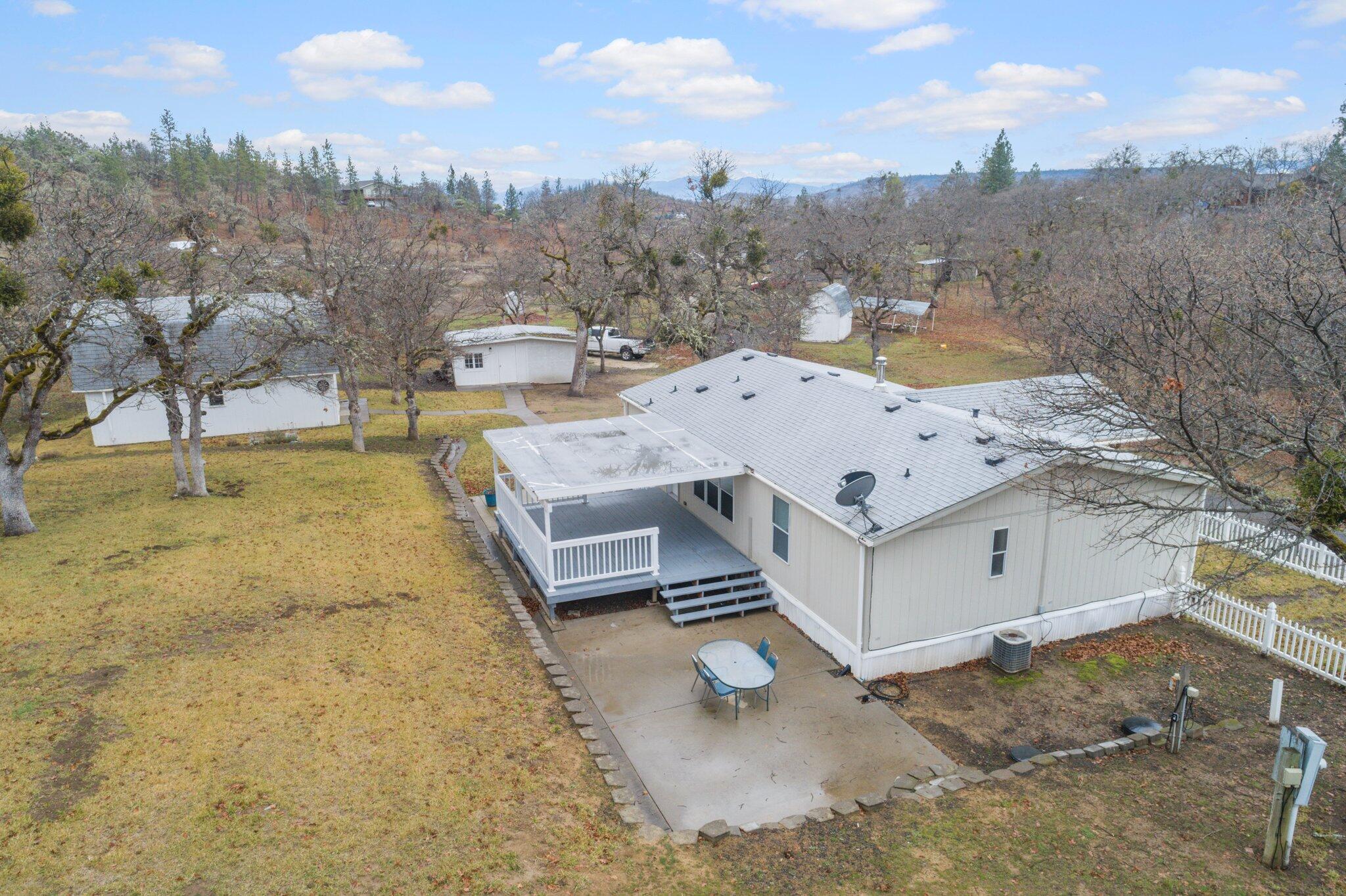 3810 Beagle Road White City, OR 97503 - Photo 23 of 34 a view of a terrace with a yard