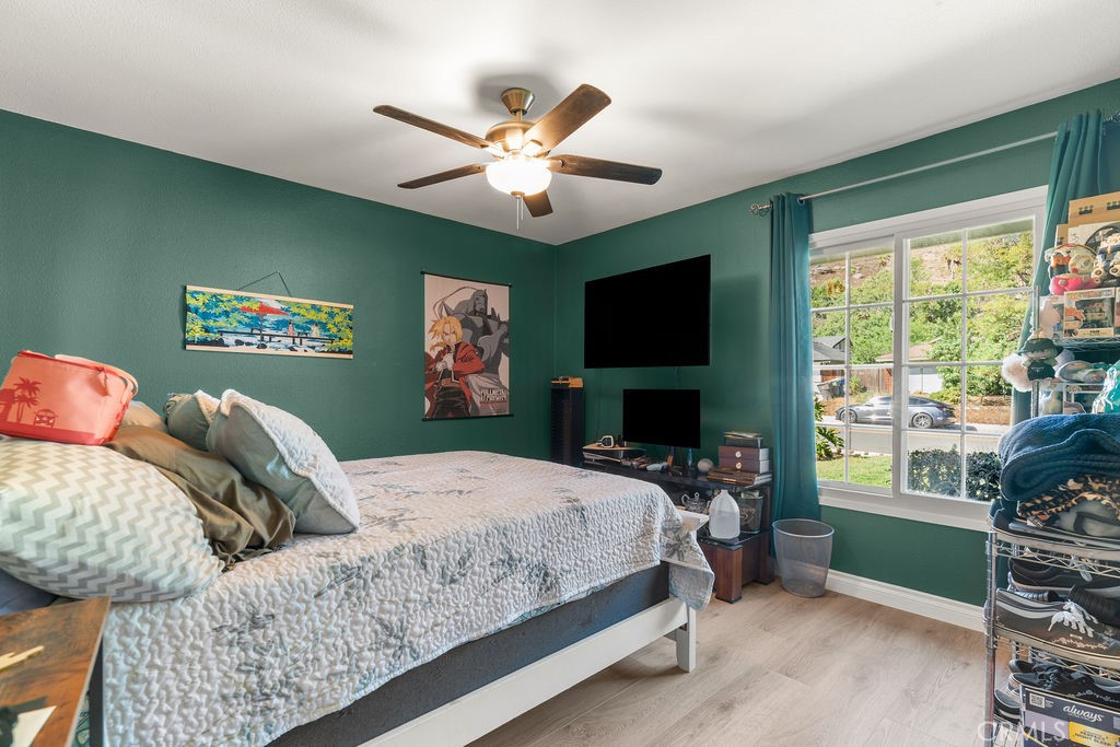 5444 Peacock Lane Riverside, CA 92505 - Photo 17 of 55