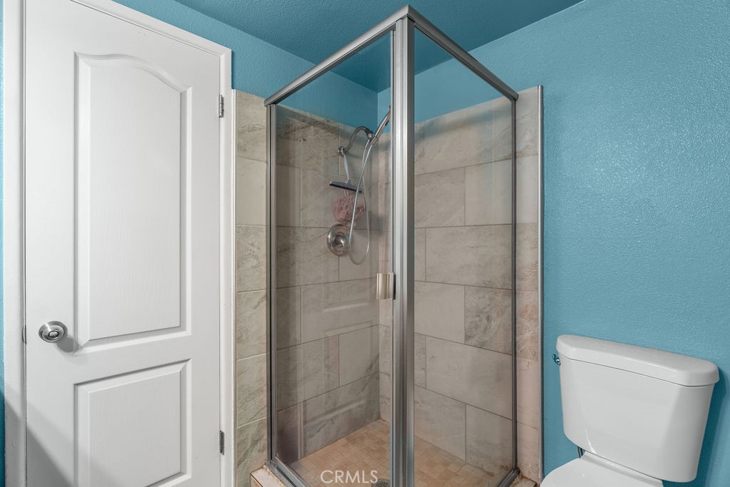 5444 Peacock Lane Riverside, CA 92505 - Photo 20 of 55