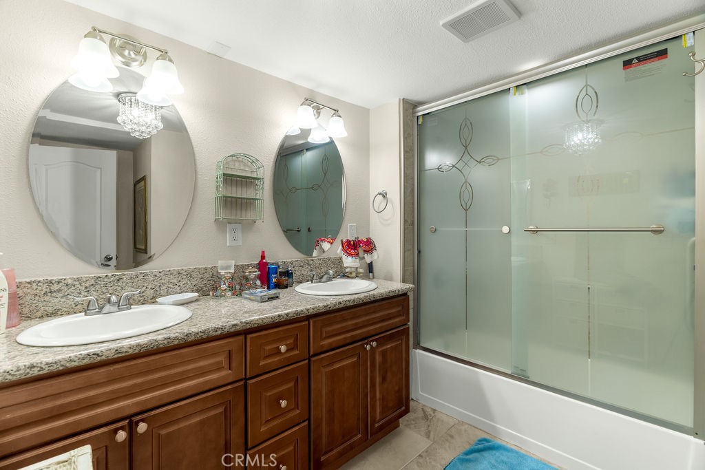 5444 Peacock Lane Riverside, CA 92505 - Photo 26 of 55