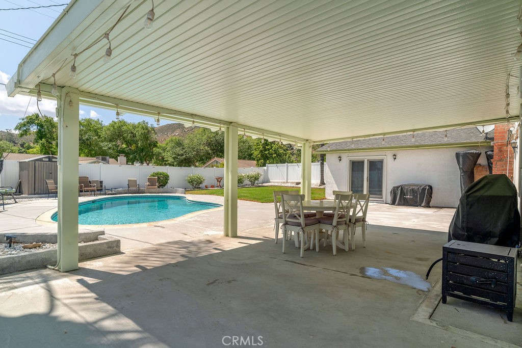 5444 Peacock Lane Riverside, CA 92505 - Photo 46 of 55