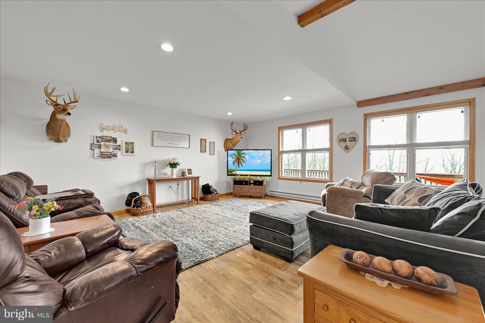 1144 Catawissa Road Tamaqua, PA 18252 - Photo 16 of 53 Living Area