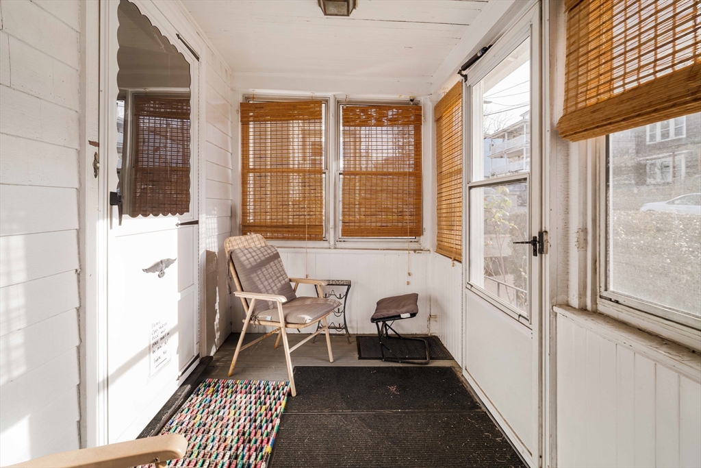 147 Fairmount Street Boston, MA 02124 - Photo 4 of 28