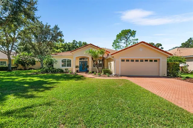 $400,000 | 126 Lake Region Circle, Winter Haven, FL 33881