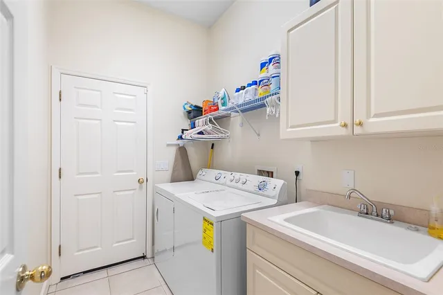 $400,000 | 126 Lake Region Circle, Winter Haven, FL 33881