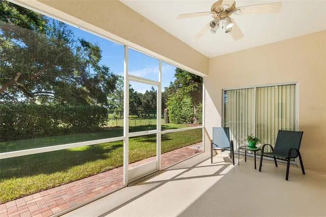 $400,000 | 126 Lake Region Circle, Winter Haven, FL 33881