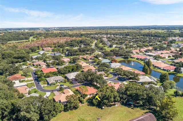 $400,000 | 126 Lake Region Circle, Winter Haven, FL 33881