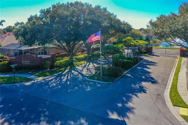 $400,000 | 126 Lake Region Circle, Winter Haven, FL 33881