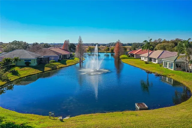 $400,000 | 126 Lake Region Circle, Winter Haven, FL 33881