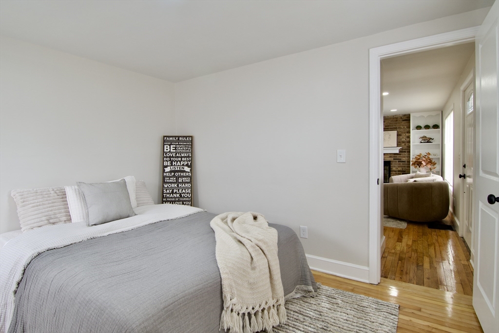 1657 Carew Street Springfield, MA 01104 - Photo 20 of 42