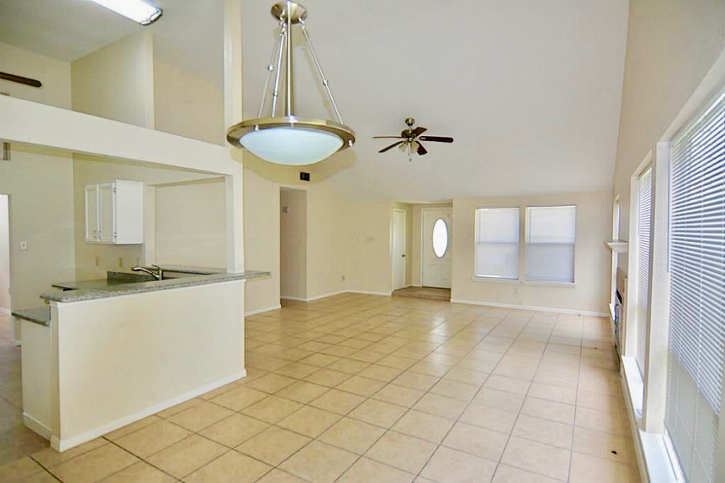 7419 Winkleman Road Houston, TX 77083 - Photo 2 of 15
