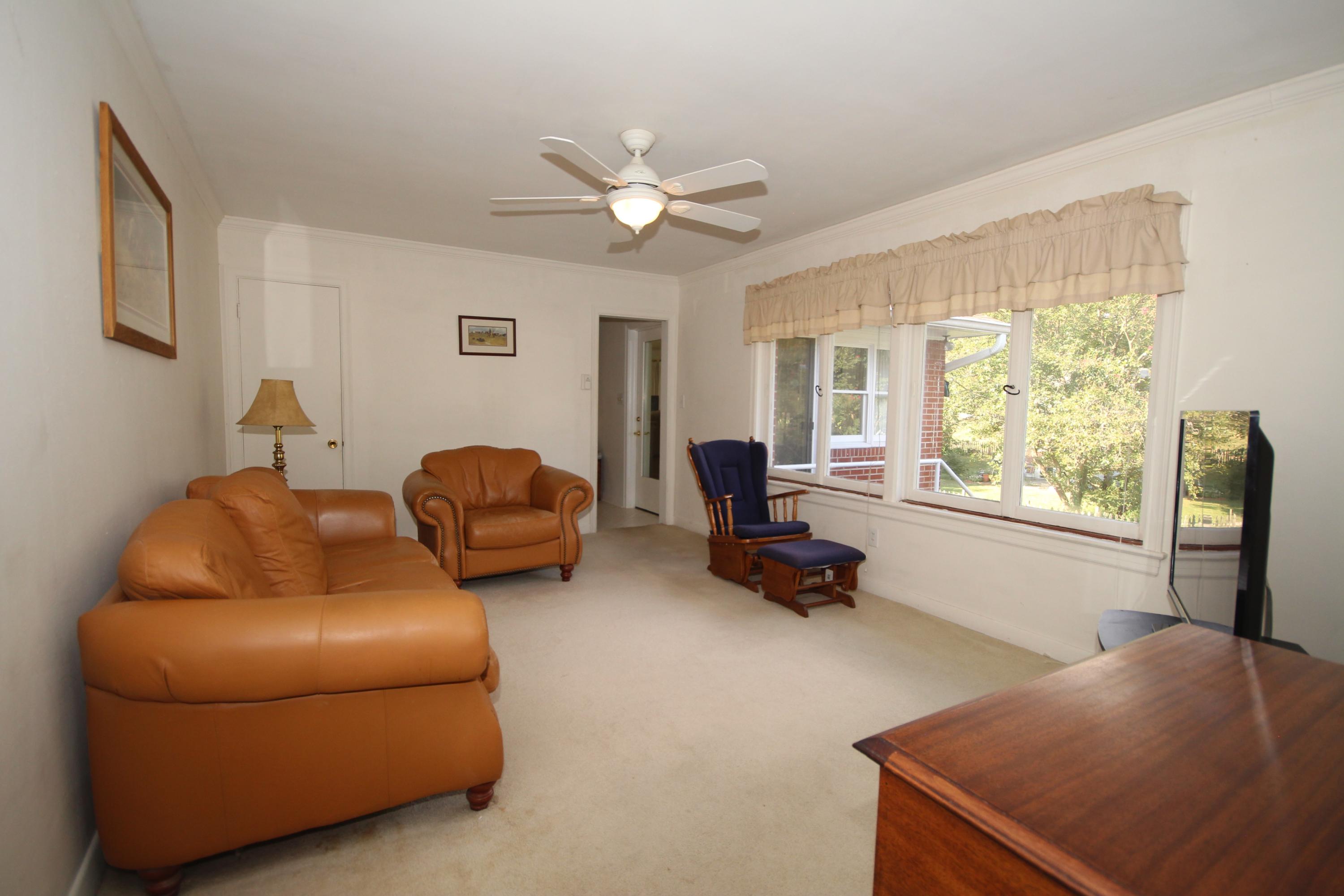 1111 Overland Road Southwest Roanoke, VA 24015 - Photo 22 of 55 Overland 1111 - 28 of 73