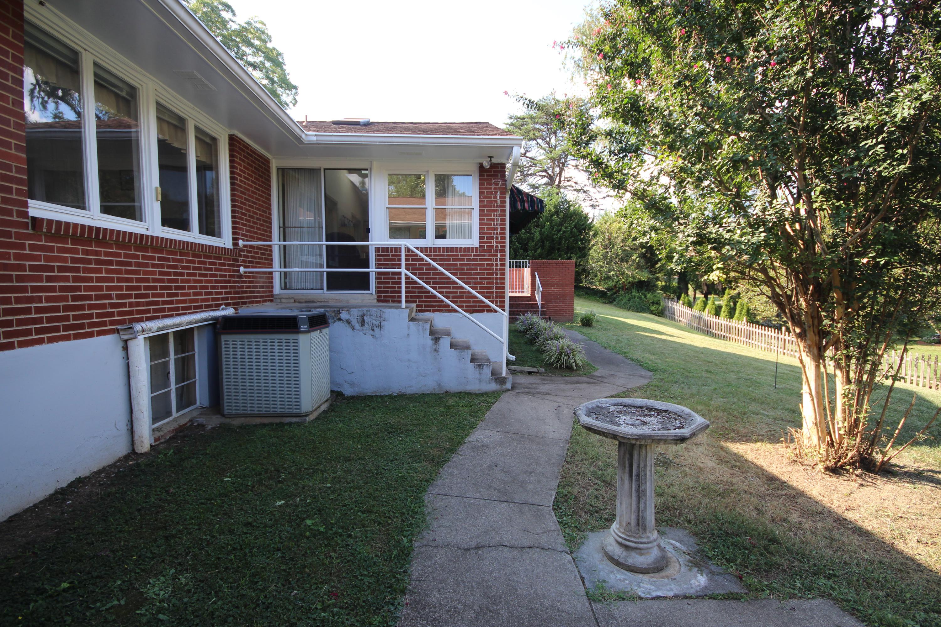 1111 Overland Road Southwest Roanoke, VA 24015 - Photo 50 of 55 Overland 1111 - 68 of 73