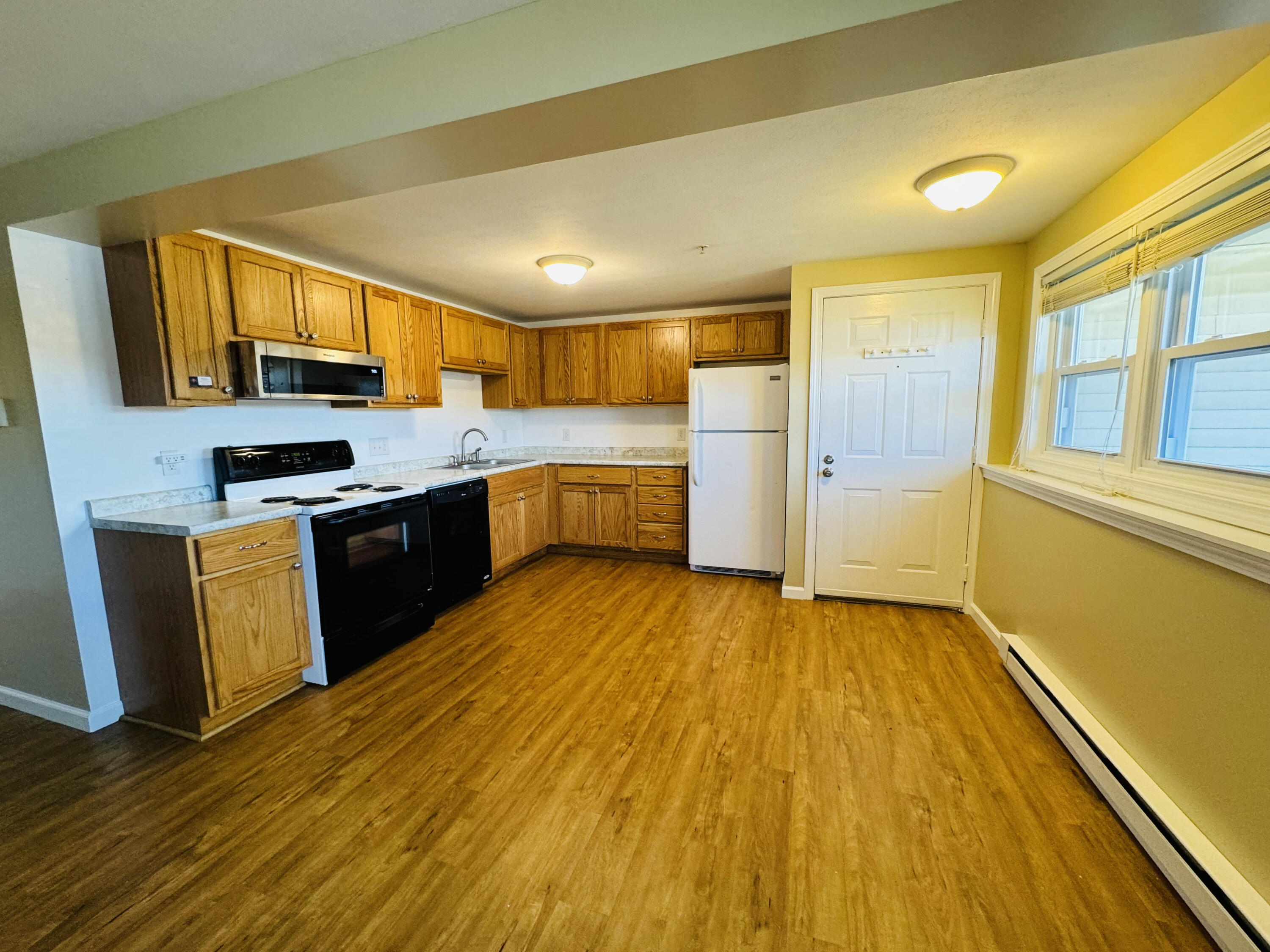16 Mill Street, Unit 26 Springvale, ME 04083 - Photo 4 of 17 .