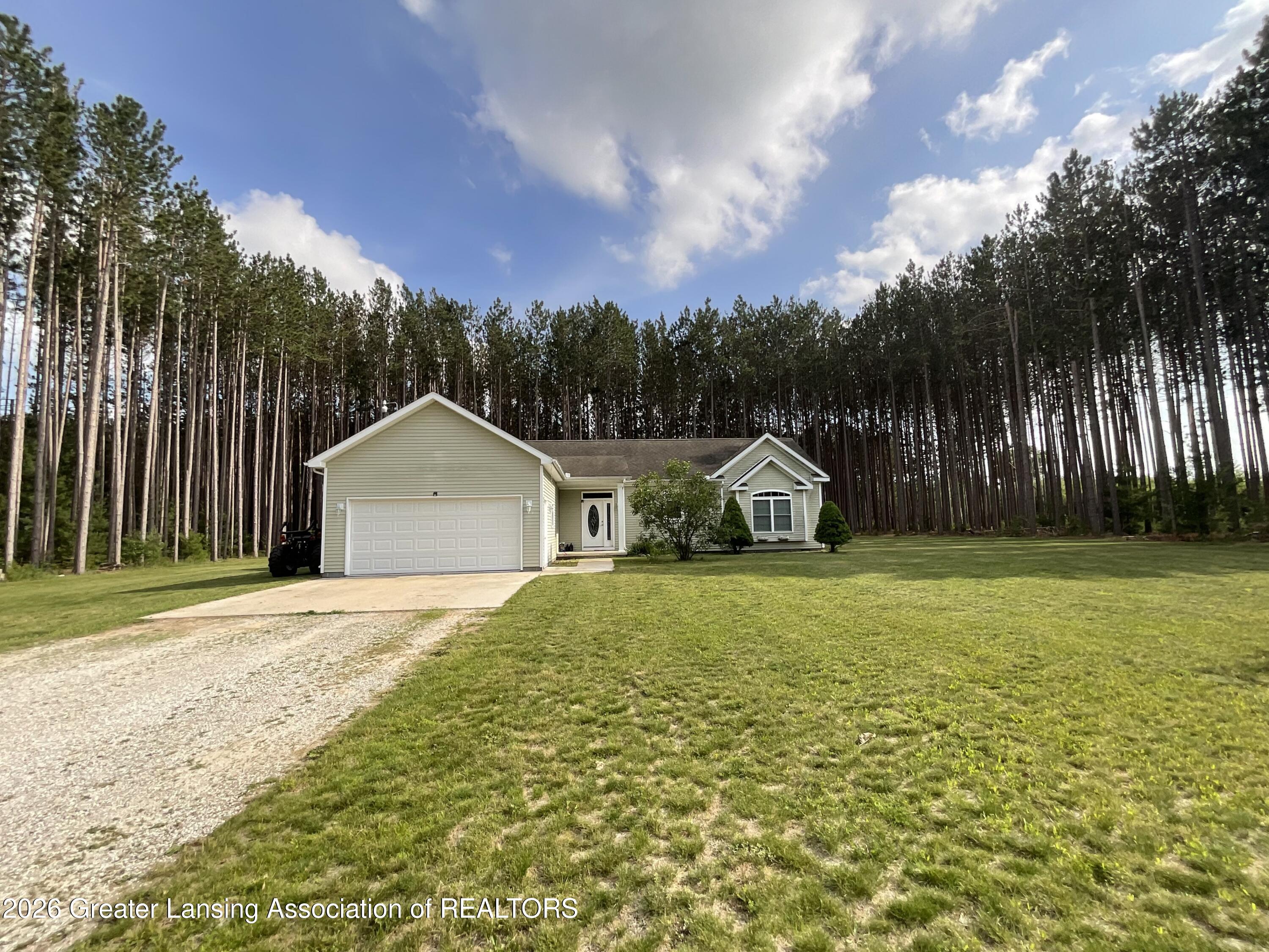 6827 Curtis Road Hale, MI 48739 - Photo 34 of 43 17