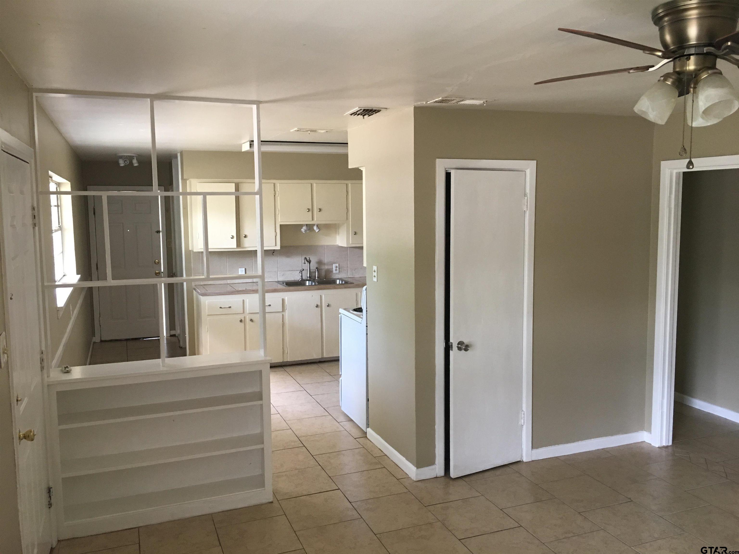 2011 Lee Street Tyler, TX 75702 - Photo 4 of 14
