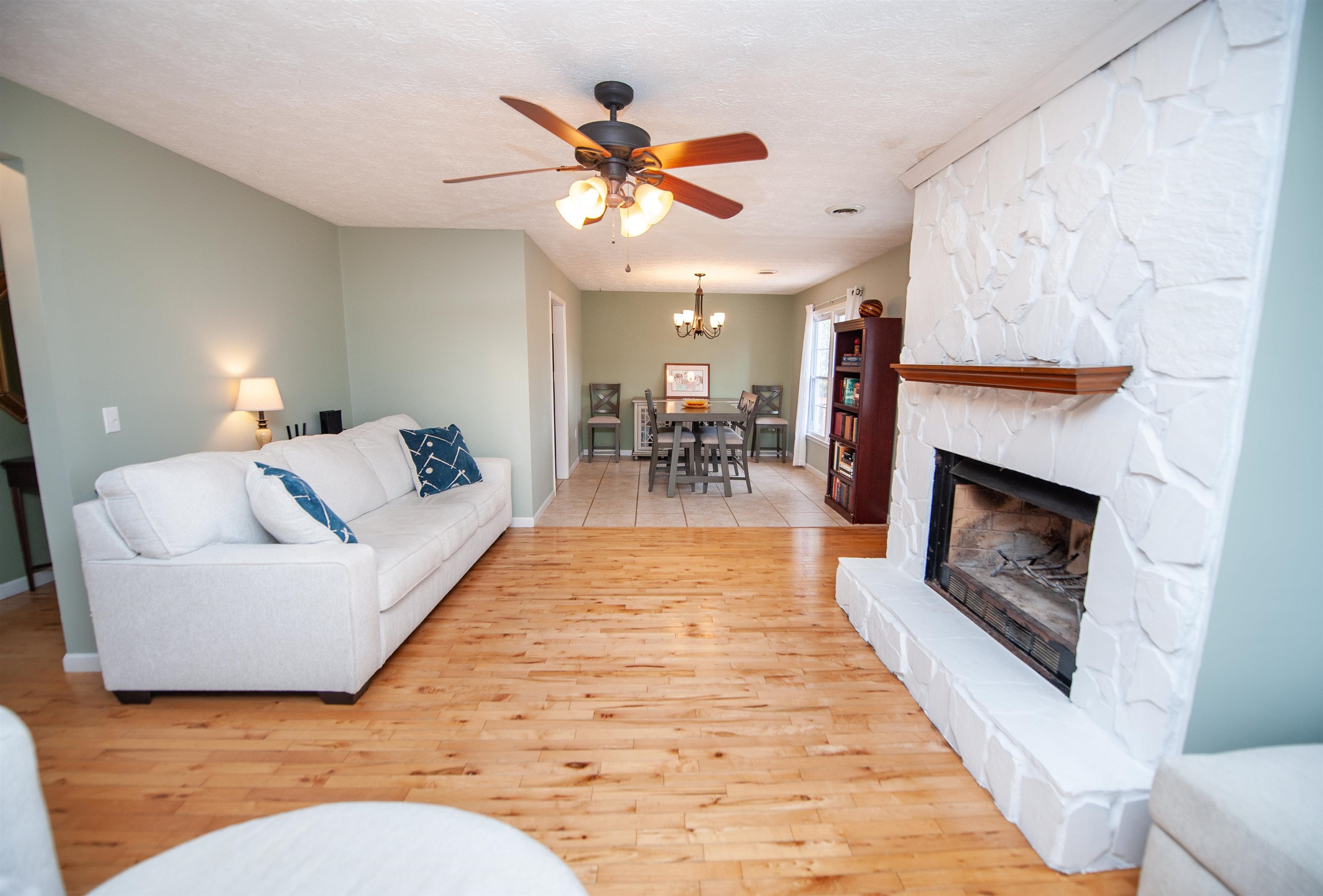 215 Chickamauga Lane Simpsonville, SC 29681 - Photo 11 of 45