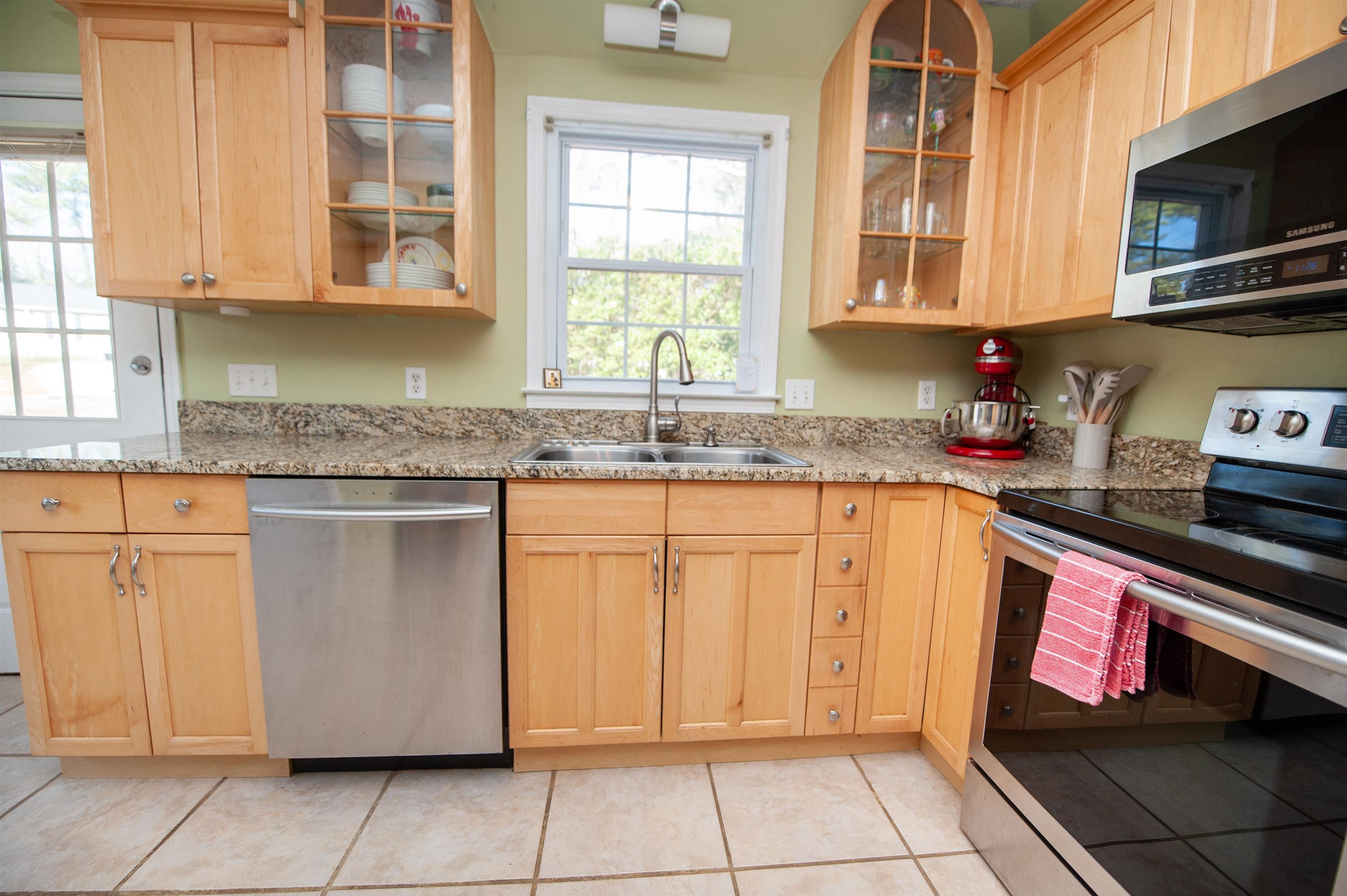 215 Chickamauga Lane Simpsonville, SC 29681 - Photo 4 of 45