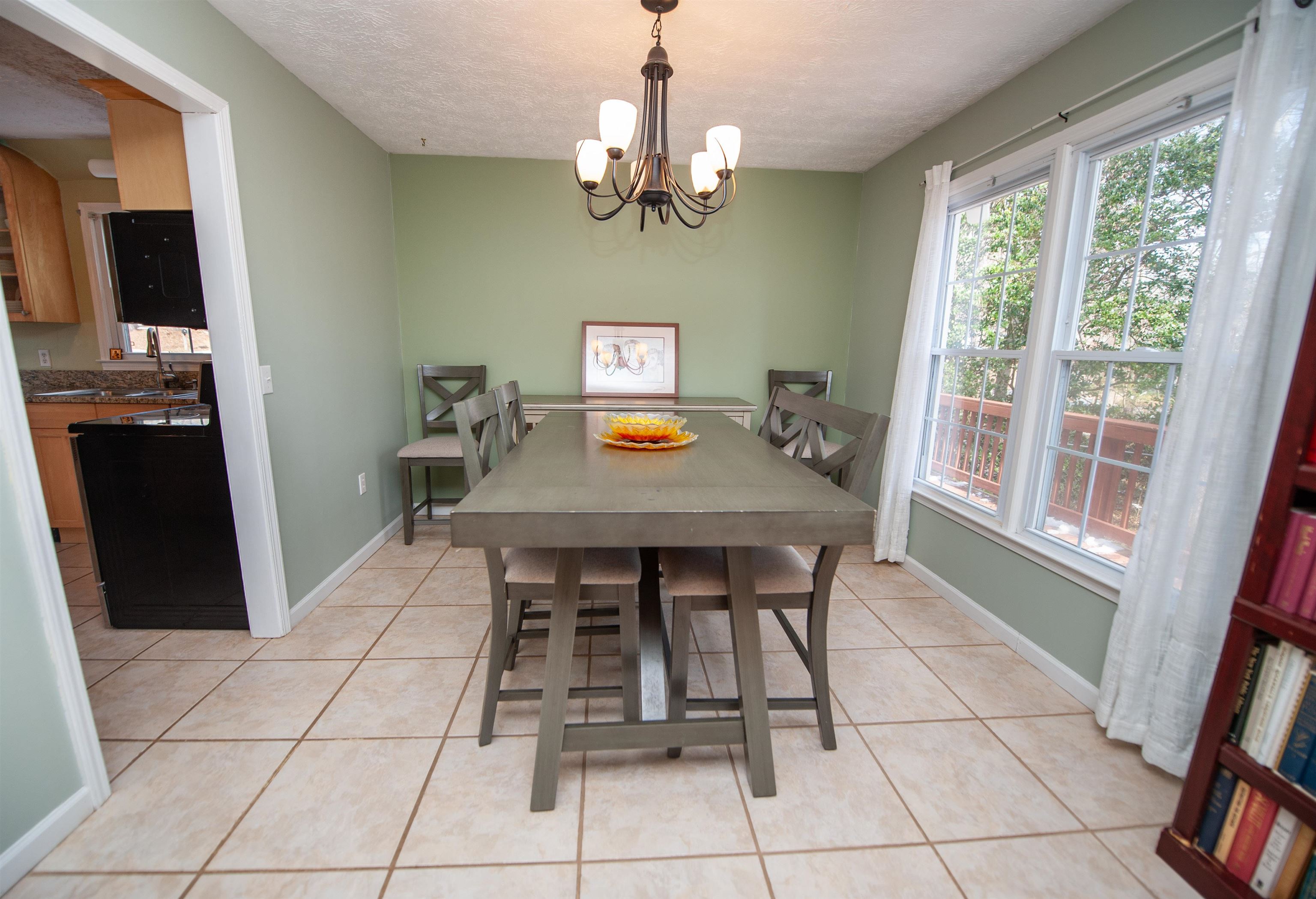 215 Chickamauga Lane Simpsonville, SC 29681 - Photo 10 of 45