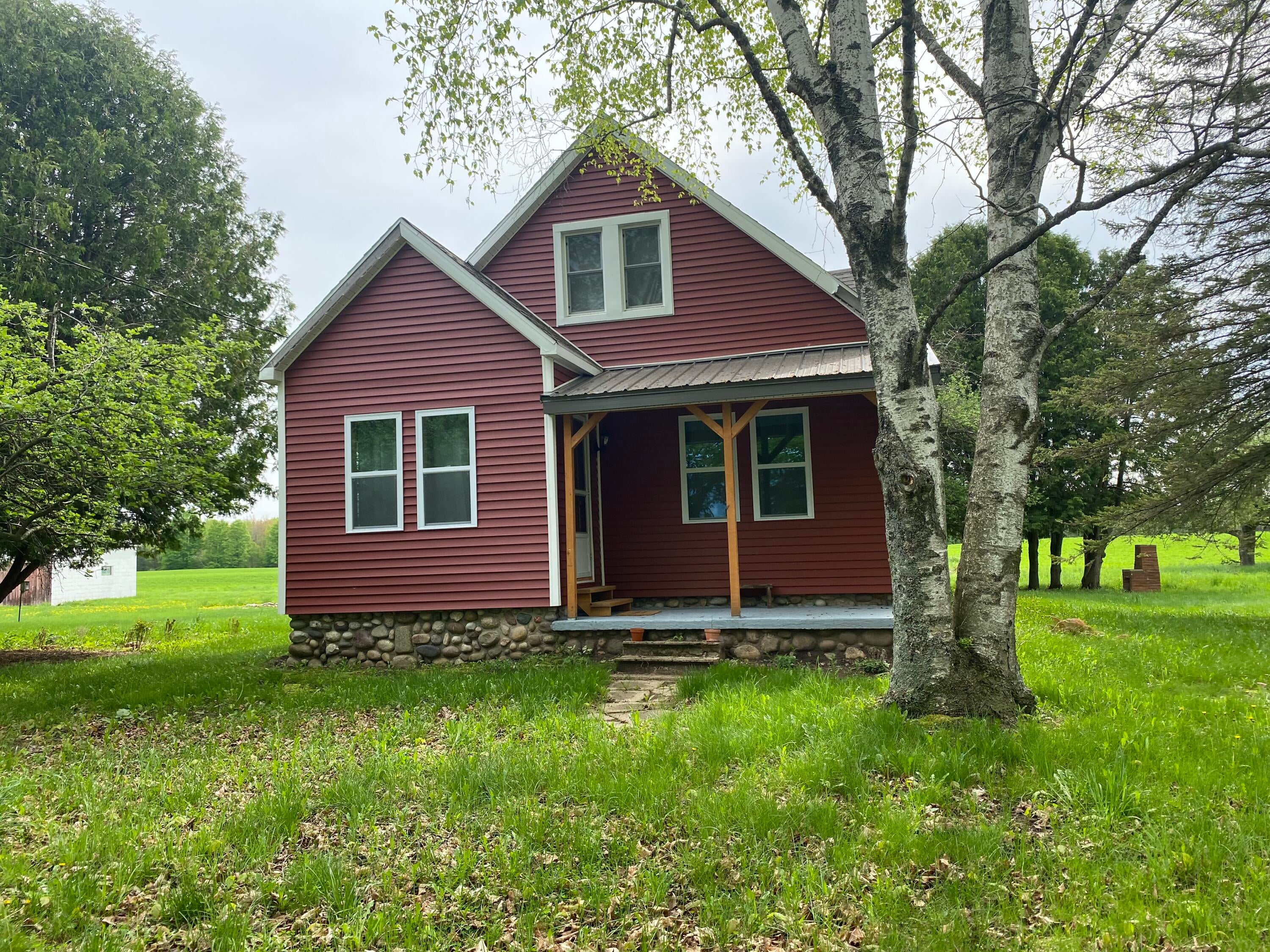 9079 Keeling Road Posen, MI 49776 - Photo 1 of 30 Gallery Image 1