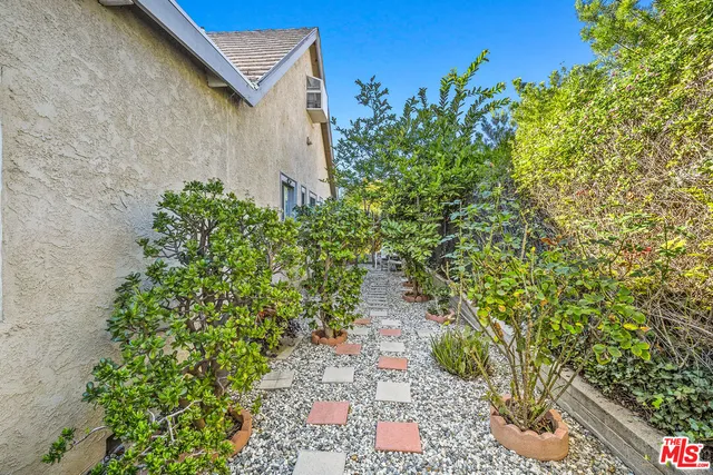 $1,599,999 | 5184 Caspar Avenue, Los Angeles, CA 90041