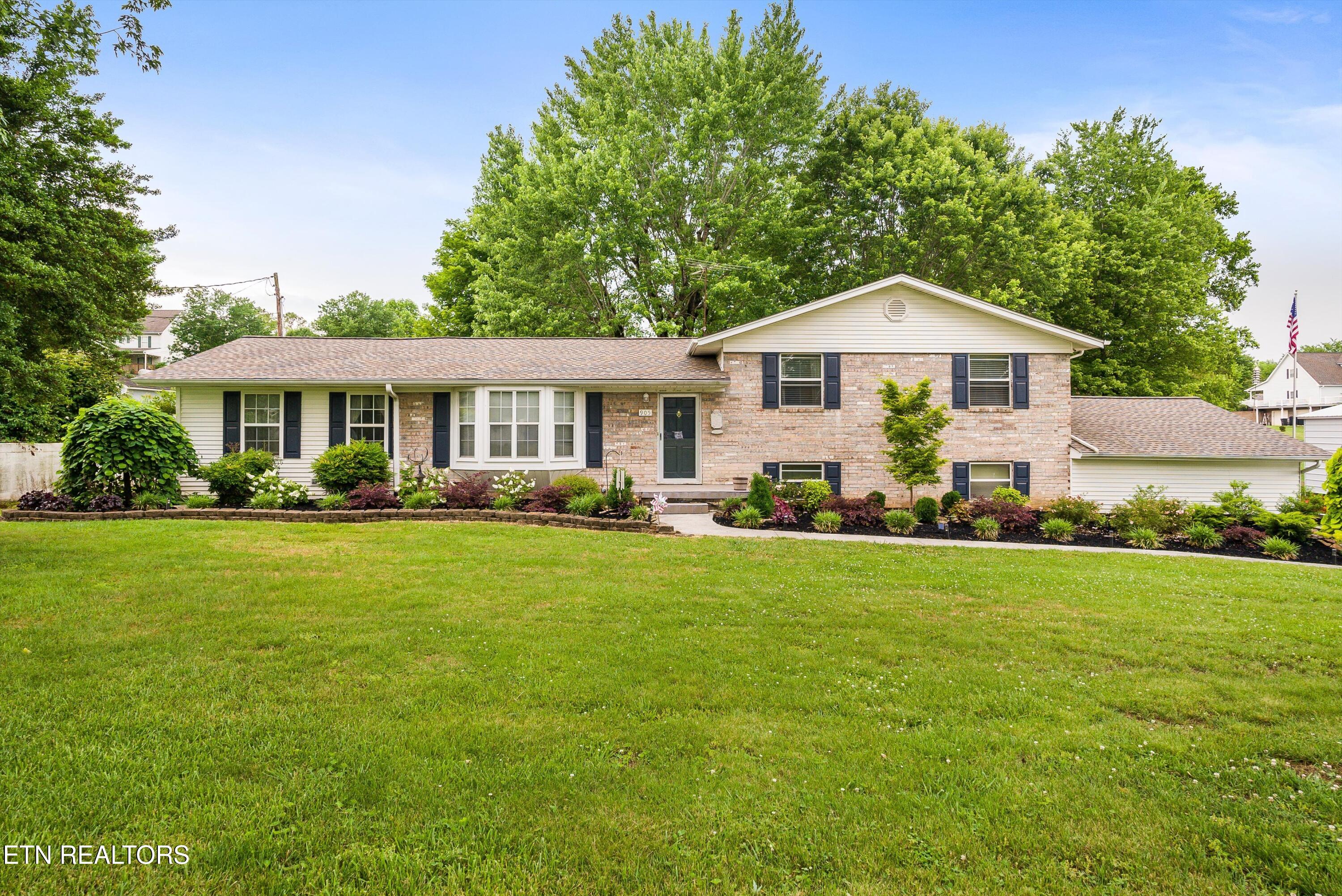 905 North E End Road Strawberry Plains, TN 37871 - Photo 54 of 57 07-905NE_EndRd-7