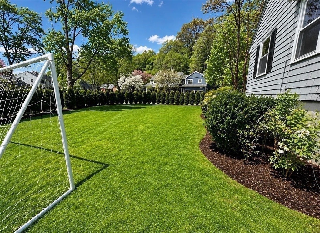 106 Annawan Road Newton, MA 02468 - Photo 24 of 31